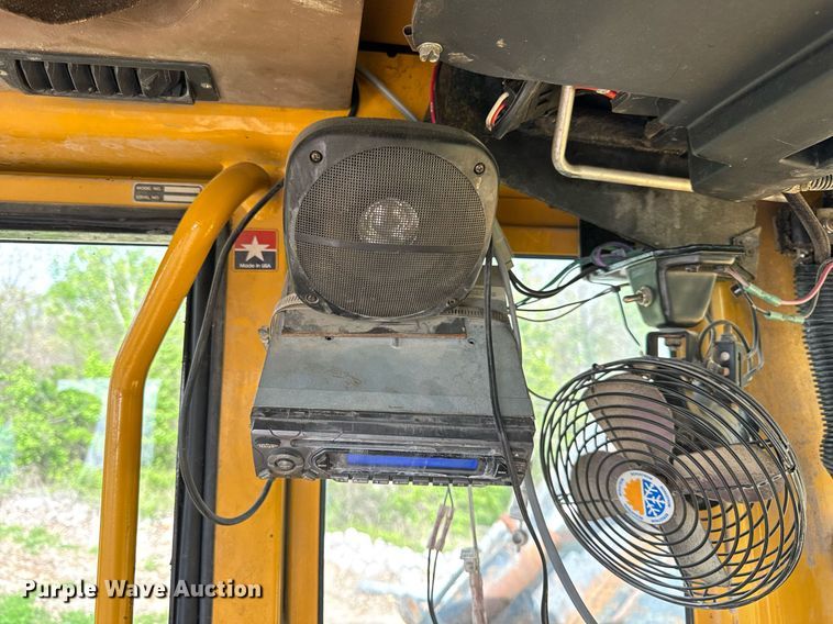 image for item DU3471 2000 John Deere 770CH motor grader