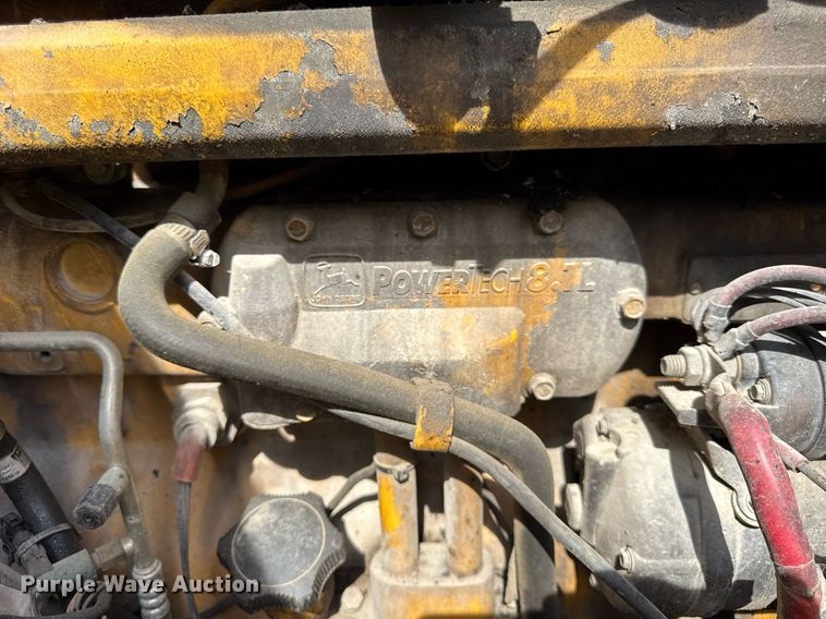 image for item DU3471 2000 John Deere 770CH motor grader