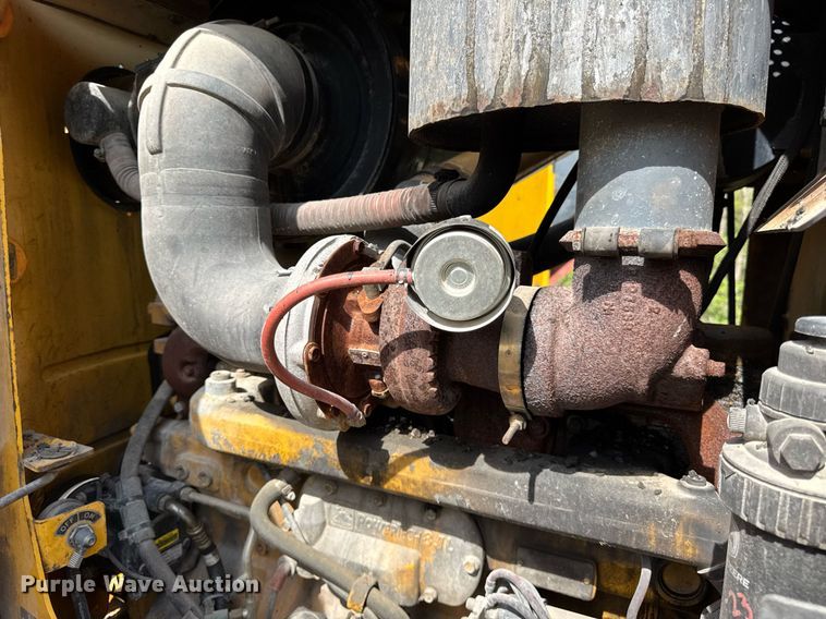 image for item DU3471 2000 John Deere 770CH motor grader