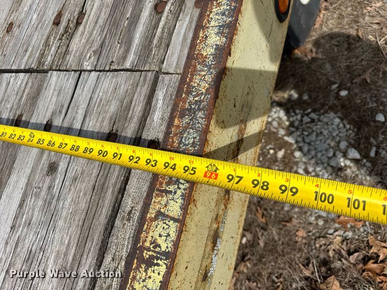 image for item DU3473 1997 Tow Master equipment trailer