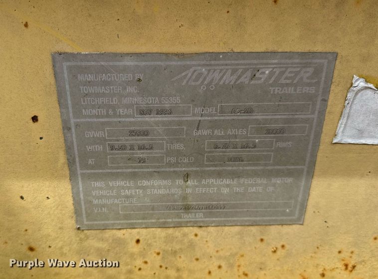 image for item DU3473 1997 Tow Master equipment trailer