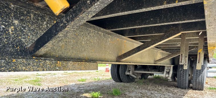 image for item DU3474 2009 Trailerman TBD8024N50 drop deck trailer
