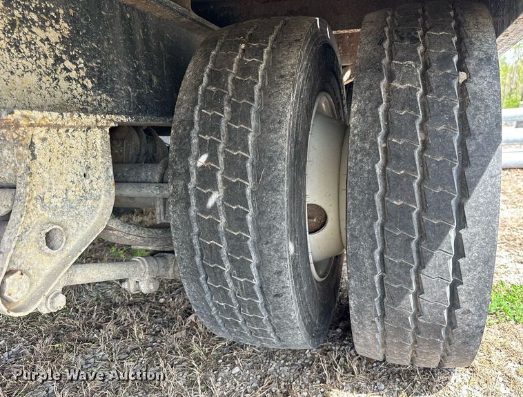 image for item DU3474 2009 Trailerman TBD8024N50 drop deck trailer