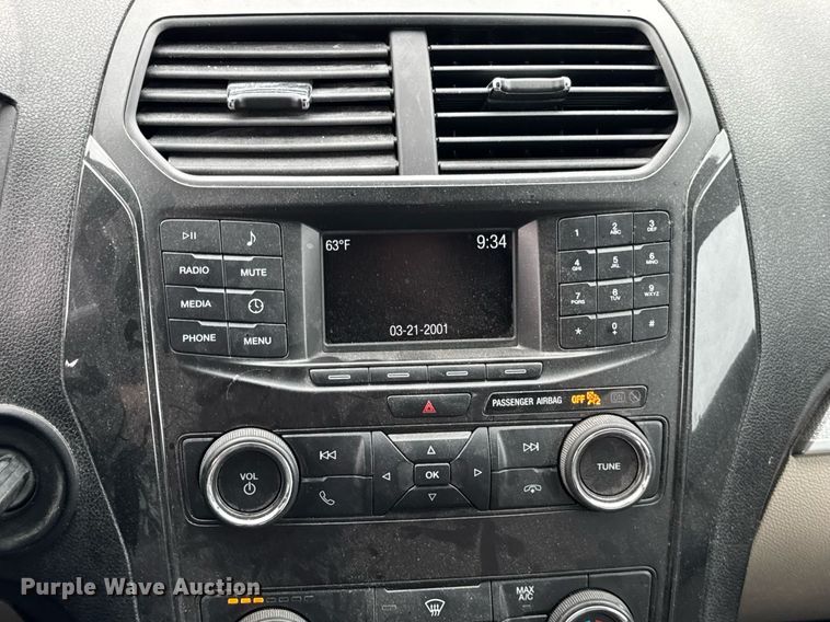 image for item DU3475 2018 Ford Explorer SUV