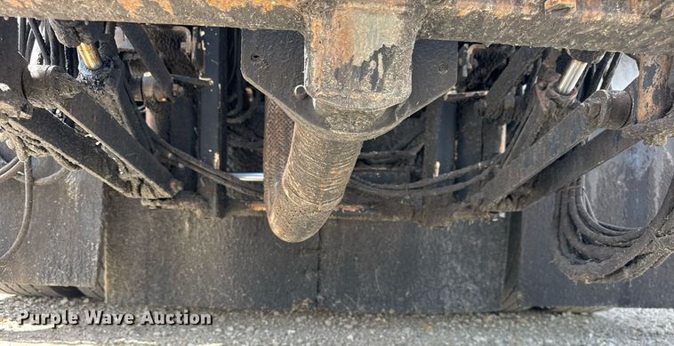 image for item DU3476 2006 Chevrolet C7500 oil distributor truck