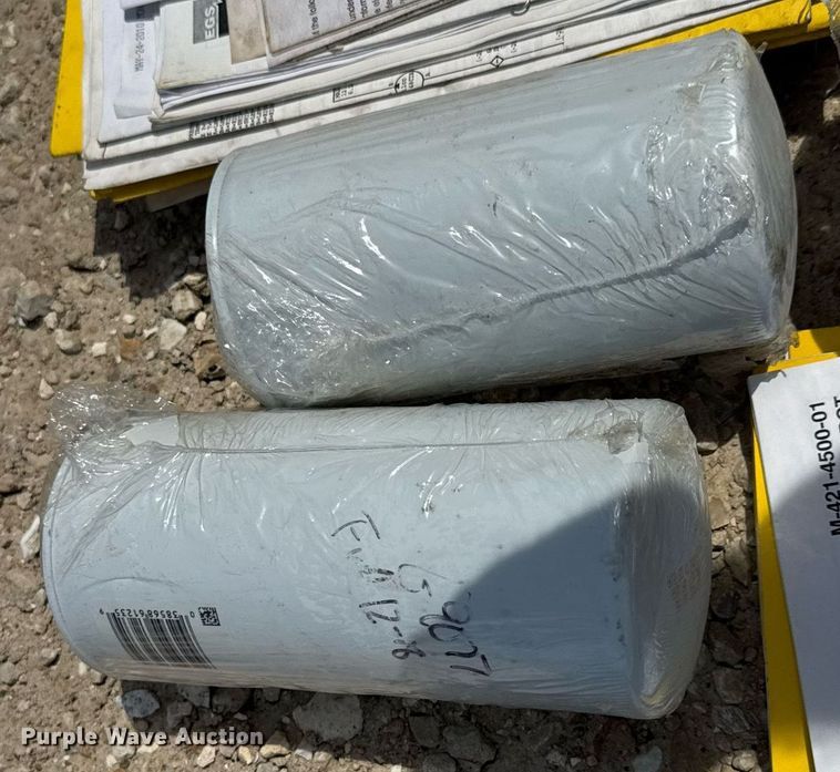 image for item DU3476 2006 Chevrolet C7500 oil distributor truck