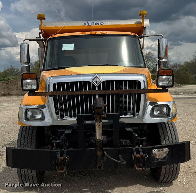 image for item DU3478 2006 International Workstar 7500 dump truck
