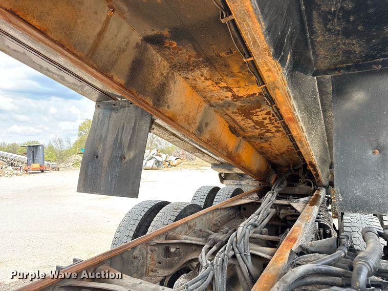 image for item DU3478 2006 International Workstar 7500 dump truck