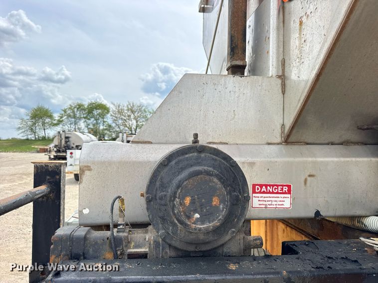 image for item DU3478 2006 International Workstar 7500 dump truck