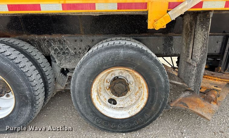 image for item DU3478 2006 International Workstar 7500 dump truck