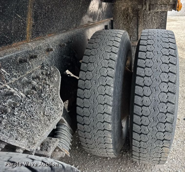 image for item DU3478 2006 International Workstar 7500 dump truck