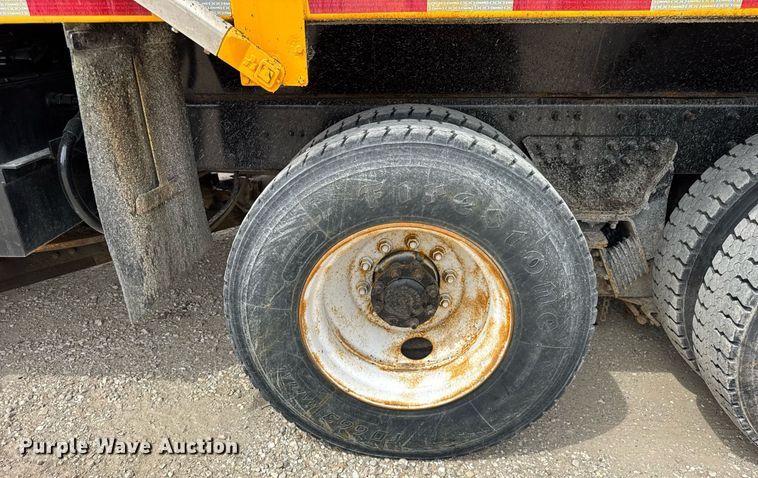 image for item DU3478 2006 International Workstar 7500 dump truck