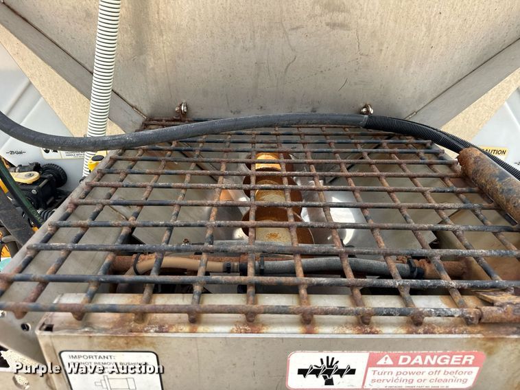 image for item DU3479 2011 International Workstar 7500 dump truck