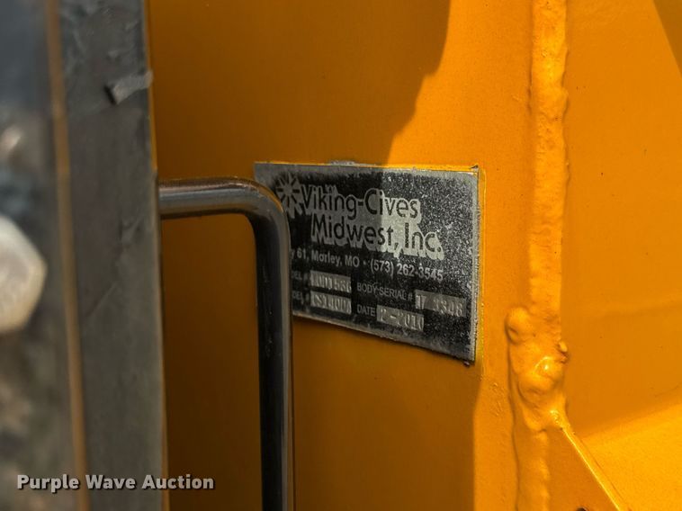 image for item DU3479 2011 International Workstar 7500 dump truck