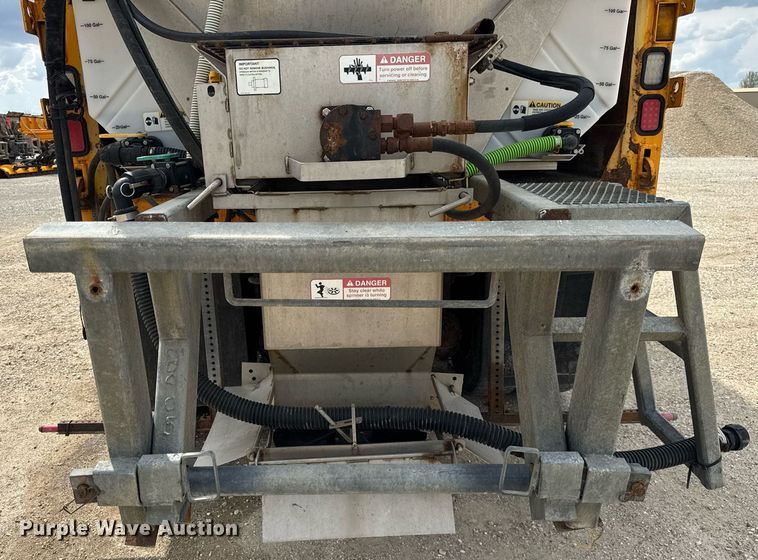 image for item DU3479 2011 International Workstar 7500 dump truck