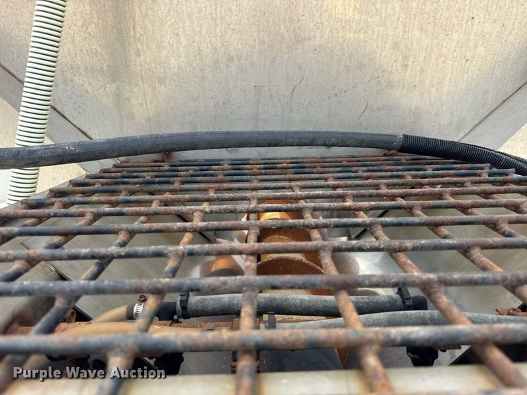 image for item DU3479 2011 International Workstar 7500 dump truck