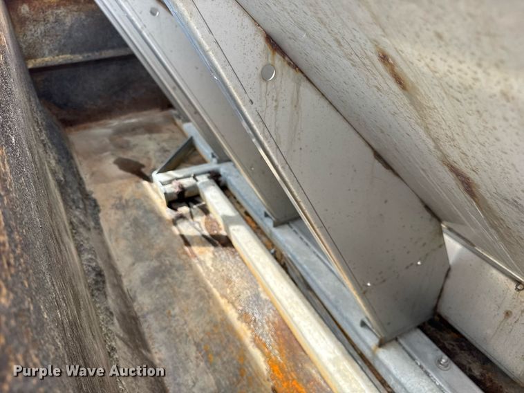 image for item DU3479 2011 International Workstar 7500 dump truck