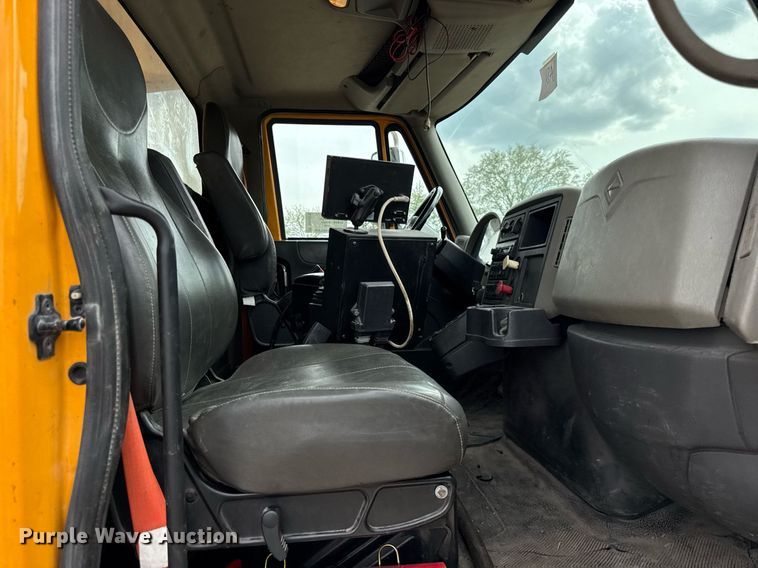 image for item DU3479 2011 International Workstar 7500 dump truck