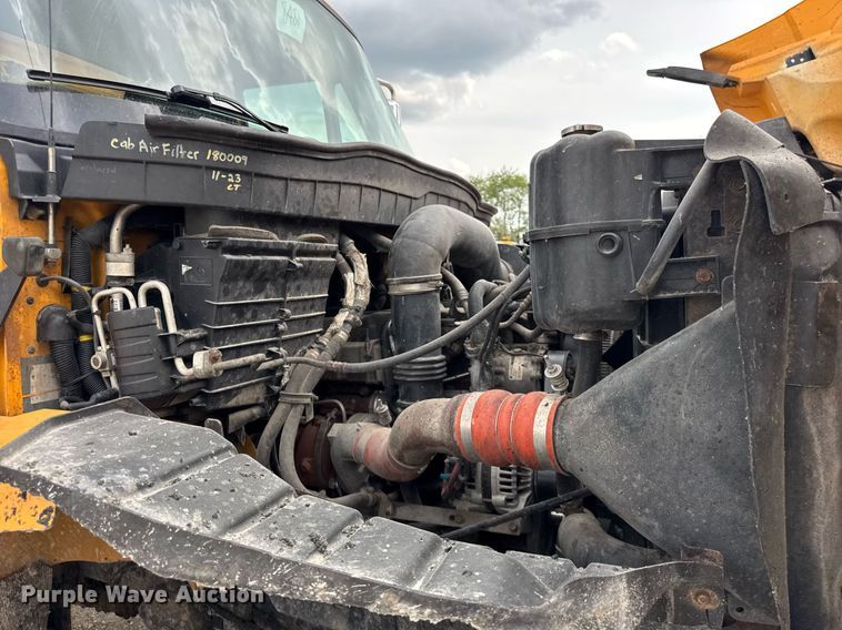 image for item DU3479 2011 International Workstar 7500 dump truck