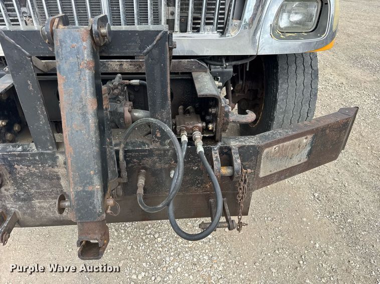 image for item DU3480 2006 International 7400 dump truck