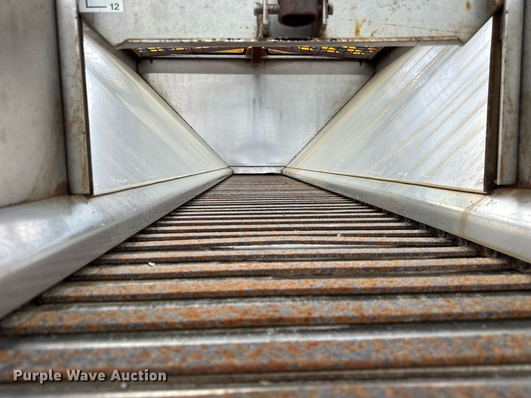 image for item DU3480 2006 International 7400 dump truck