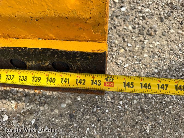 image for item DU3480 2006 International 7400 dump truck