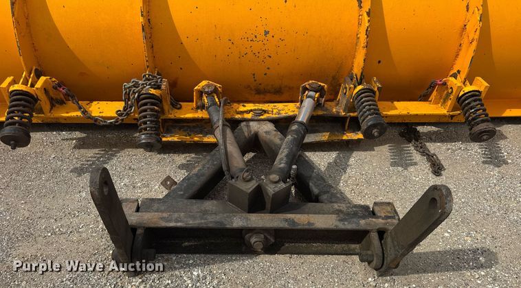 image for item DU3480 2006 International 7400 dump truck