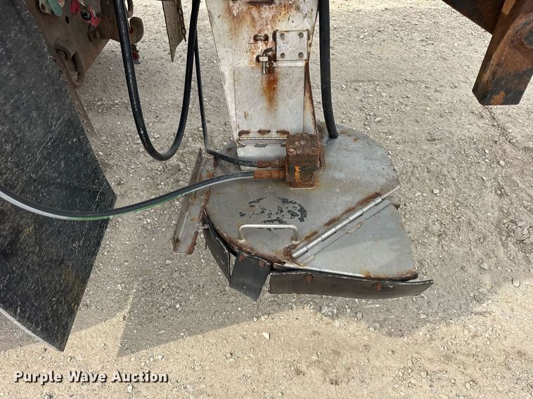 image for item DU3480 2006 International 7400 dump truck