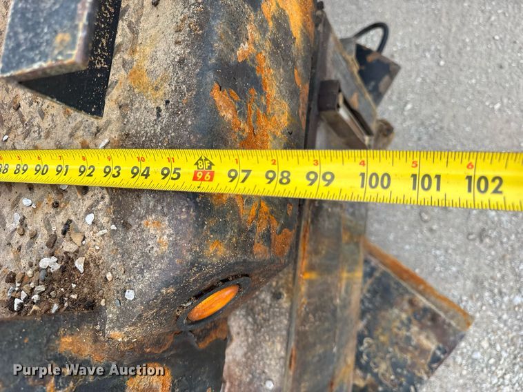 image for item DU3481 2006 International 7400 Crew Cab dump flatbed truck