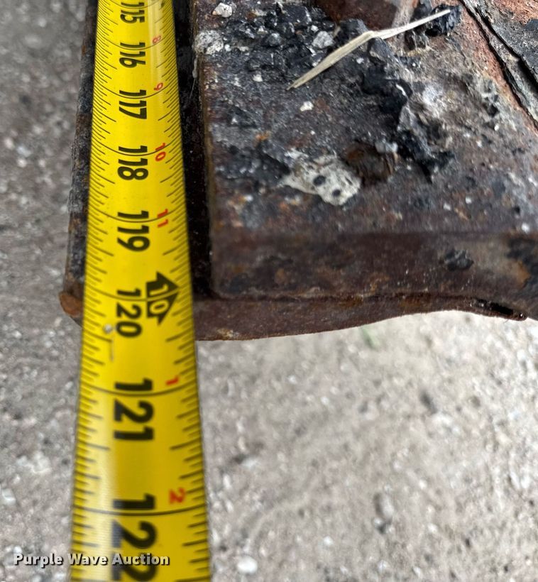 image for item DU3481 2006 International 7400 Crew Cab dump flatbed truck