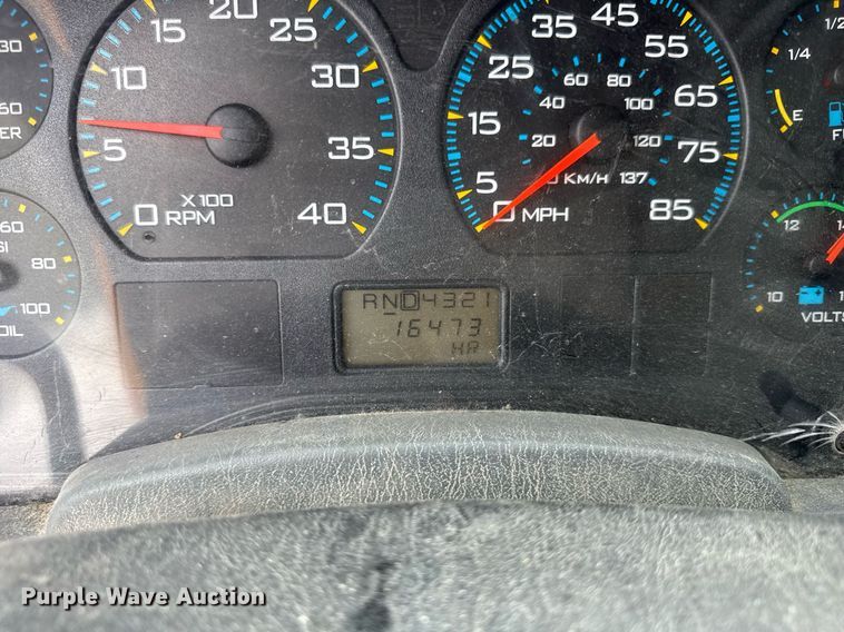 image for item DU3481 2006 International 7400 Crew Cab dump flatbed truck