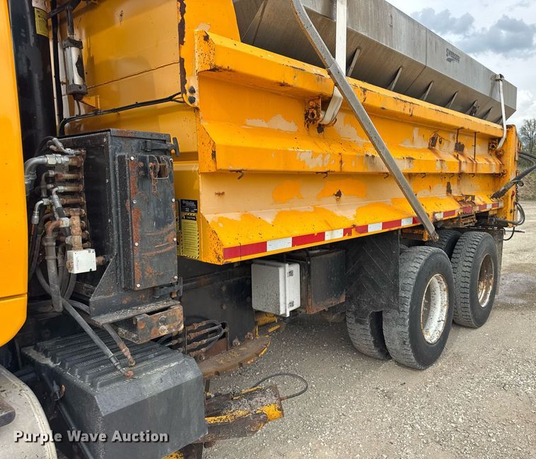 image for item DU3482 2012 International WorkStar 7500 dump truck