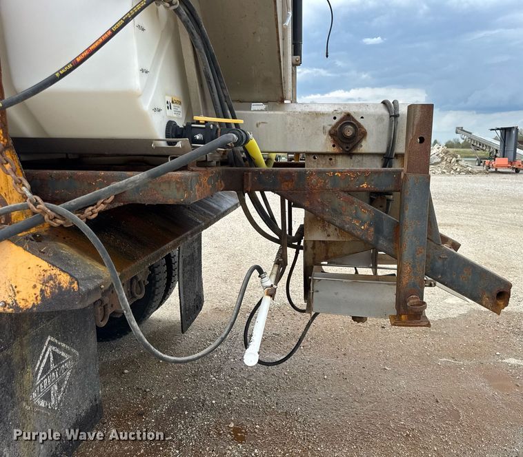 image for item DU3482 2012 International WorkStar 7500 dump truck