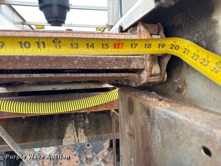 image for item DU3482 2012 International WorkStar 7500 dump truck