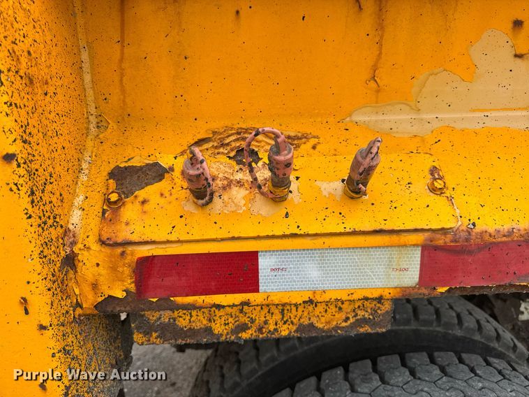 image for item DU3482 2012 International WorkStar 7500 dump truck