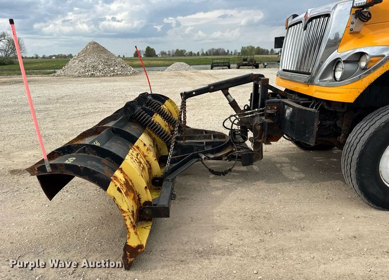 image for item DU3482 2012 International WorkStar 7500 dump truck