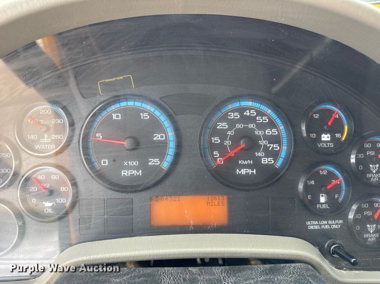 image for item DU3482 2012 International WorkStar 7500 dump truck