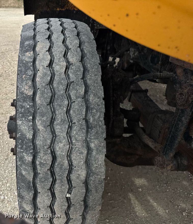 image for item DU3482 2012 International WorkStar 7500 dump truck