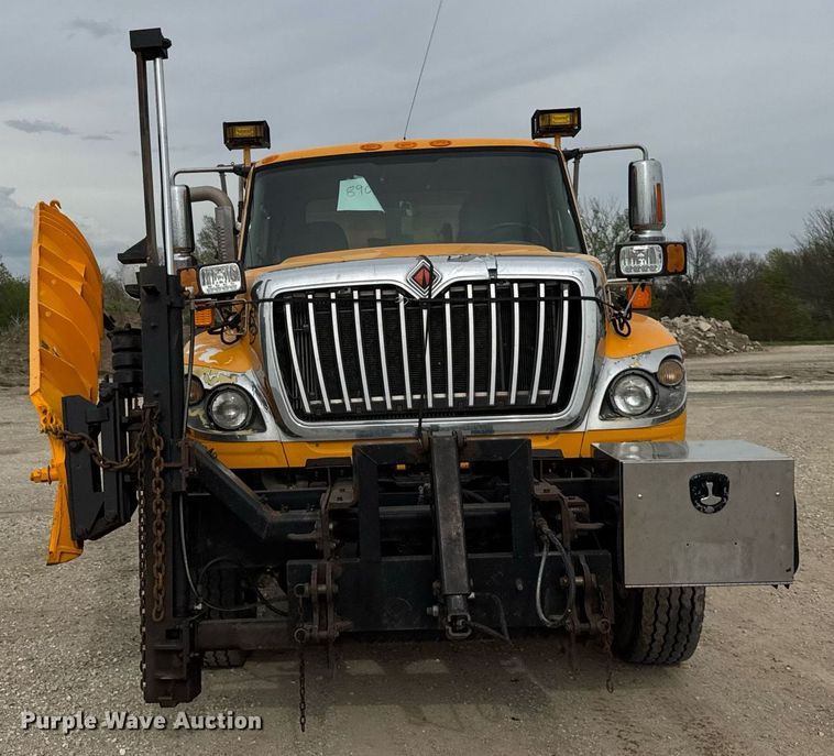 image for item DU3483 2014 International WorkStar 7500 dump truck