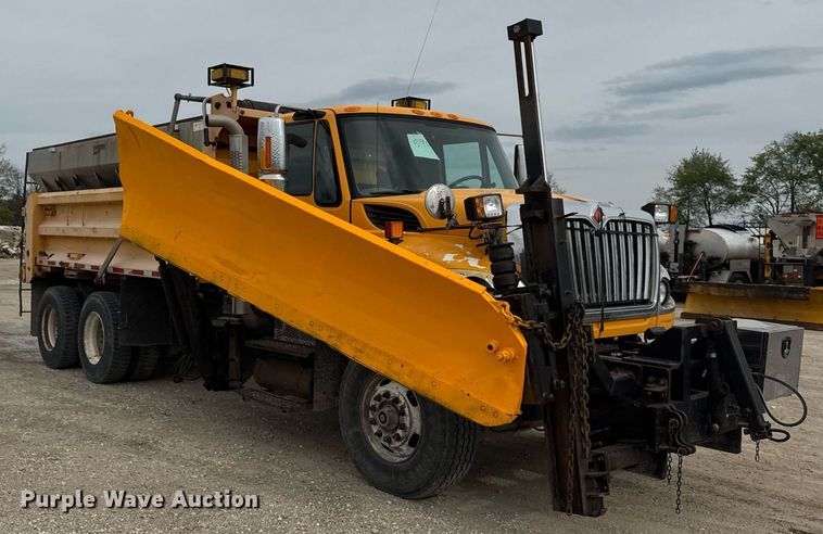 image for item DU3483 2014 International WorkStar 7500 dump truck