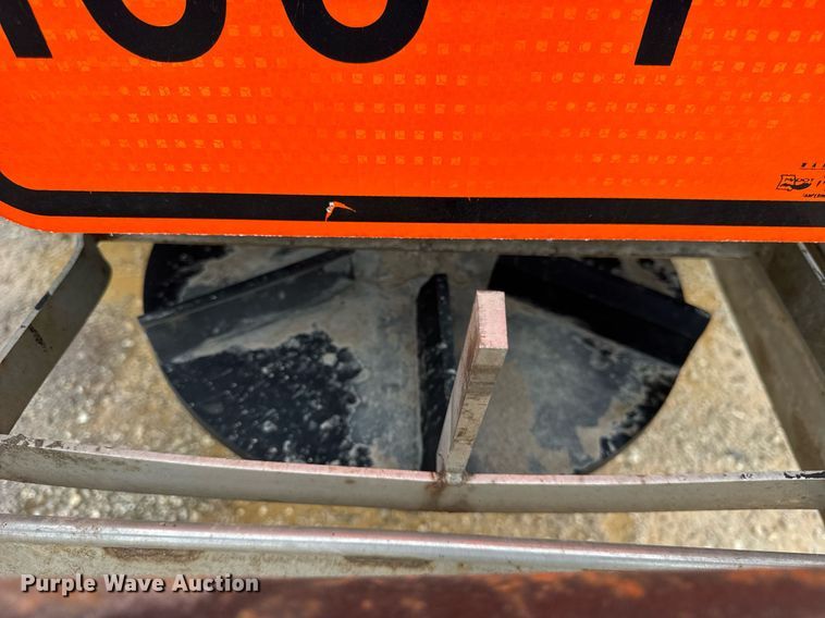 image for item DU3483 2014 International WorkStar 7500 dump truck