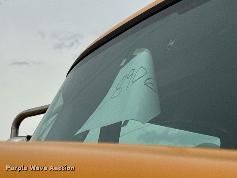 image for item DU3483 2014 International WorkStar 7500 dump truck