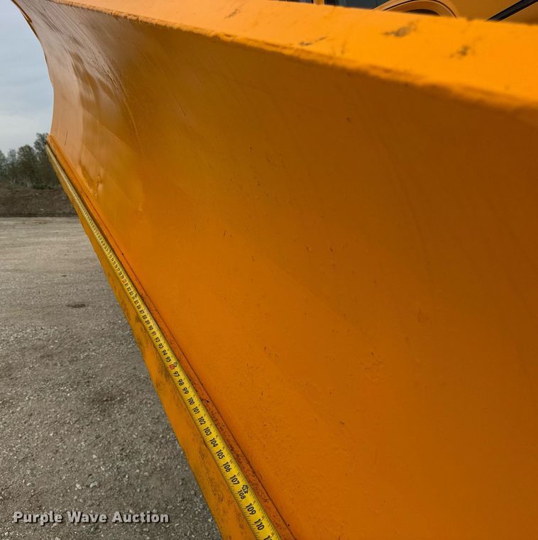 image for item DU3483 2014 International WorkStar 7500 dump truck