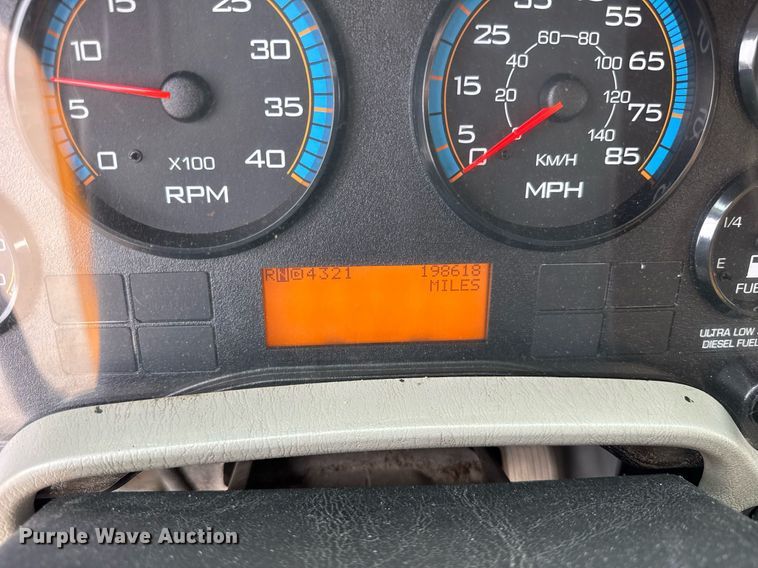 image for item DU3483 2014 International WorkStar 7500 dump truck