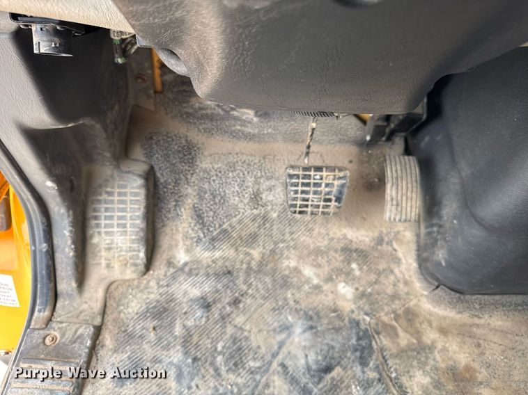 image for item DU3483 2014 International WorkStar 7500 dump truck