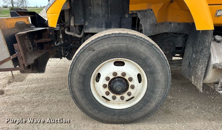 image for item DU3483 2014 International WorkStar 7500 dump truck