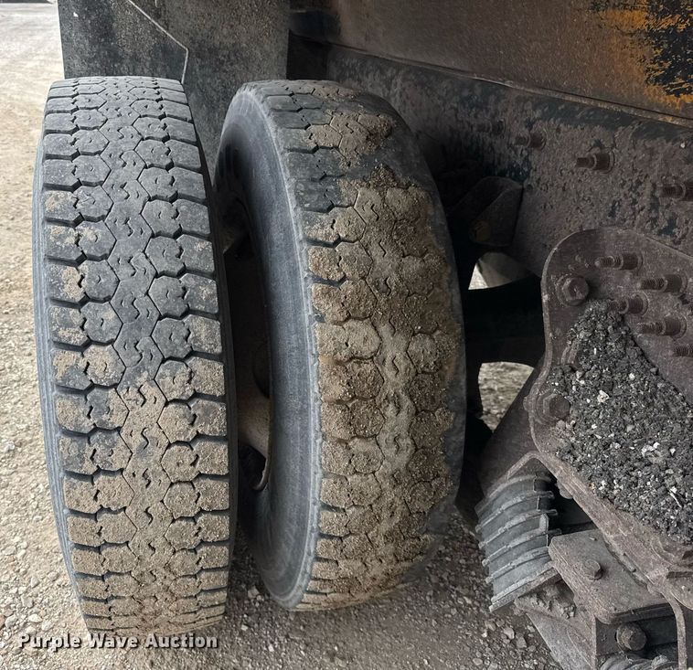 image for item DU3483 2014 International WorkStar 7500 dump truck