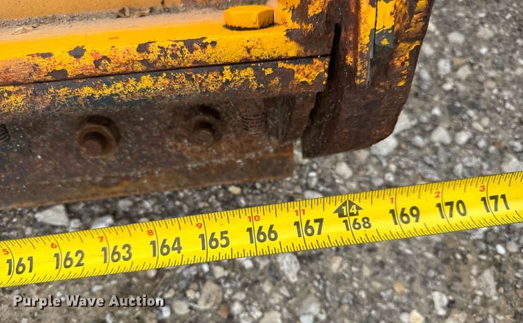 image for item DU3483 2014 International WorkStar 7500 dump truck