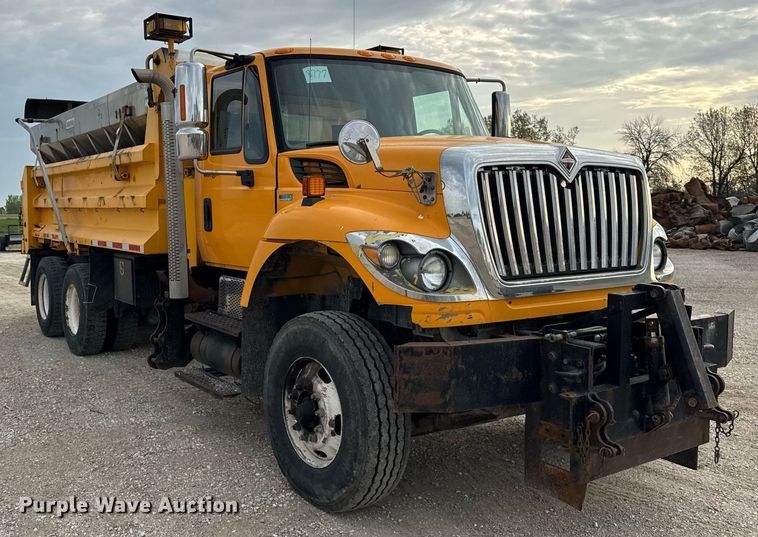 image for item DU3484 2013 International WorkStar 7500 dump truck