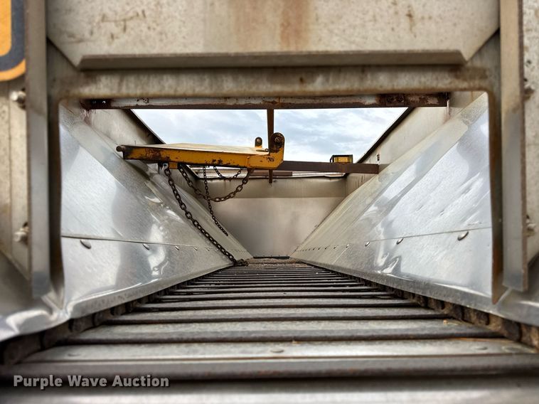 image for item DU3484 2013 International WorkStar 7500 dump truck